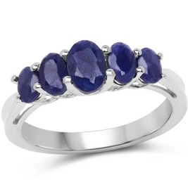 Browse our collection of sapphire gemstone rings