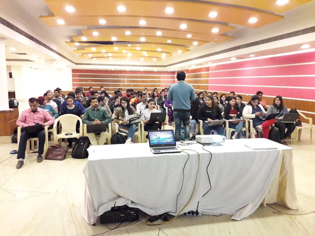 Best Digital Marketing Course in Surat | Live and Practical Training | ASDM Surat