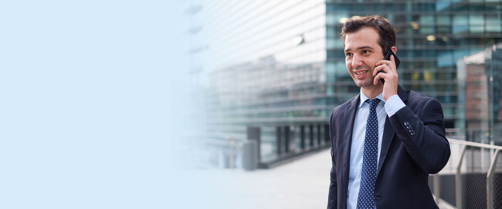 Types And Features Of Two Way Radios