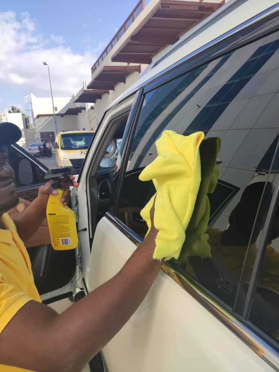 mobile car wash service dubai