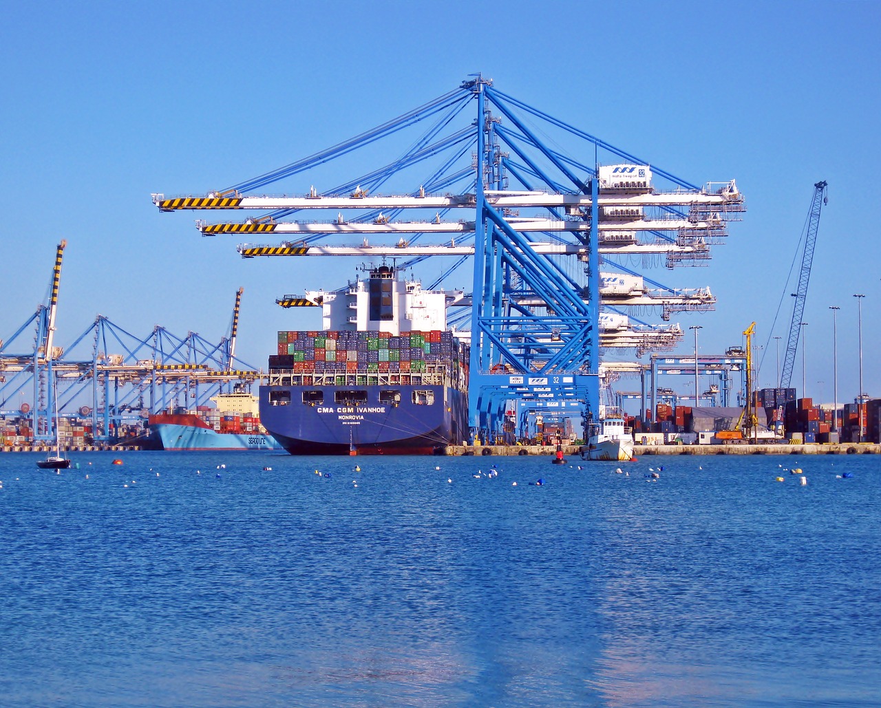 Know About Ocean Freight Services