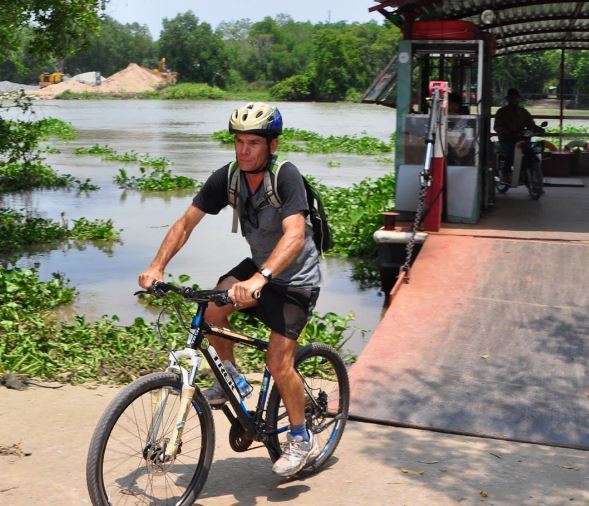 Choose the Best Trip Advisor for your Cycling Tour in Vietnam