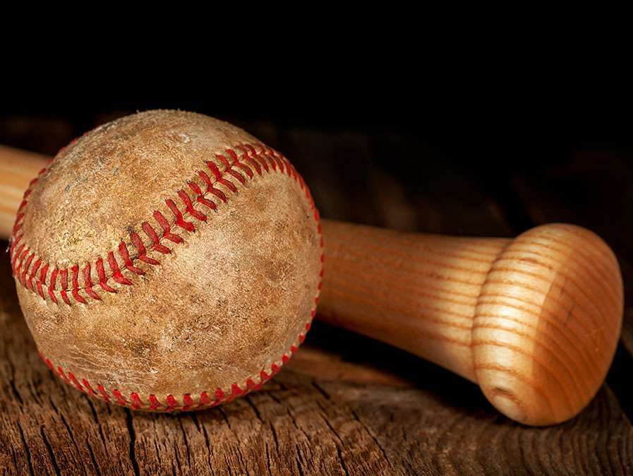 Cheer on the “ North siders” from wrigley field luxury boxes/suites