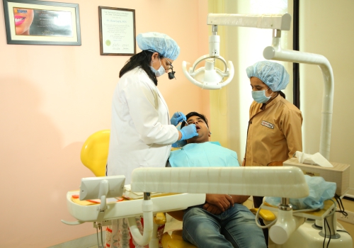 Cosmetic dentistry services in Gurgaon