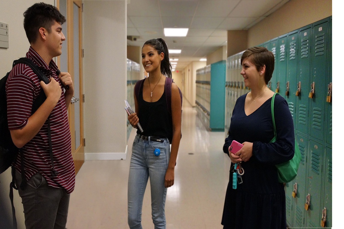 Why Safety Apps are Important for Walking Alone People?