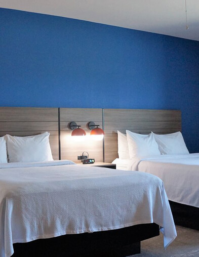 Stay At Leading Hotel To Explore Roberts Pointe Park In Texas