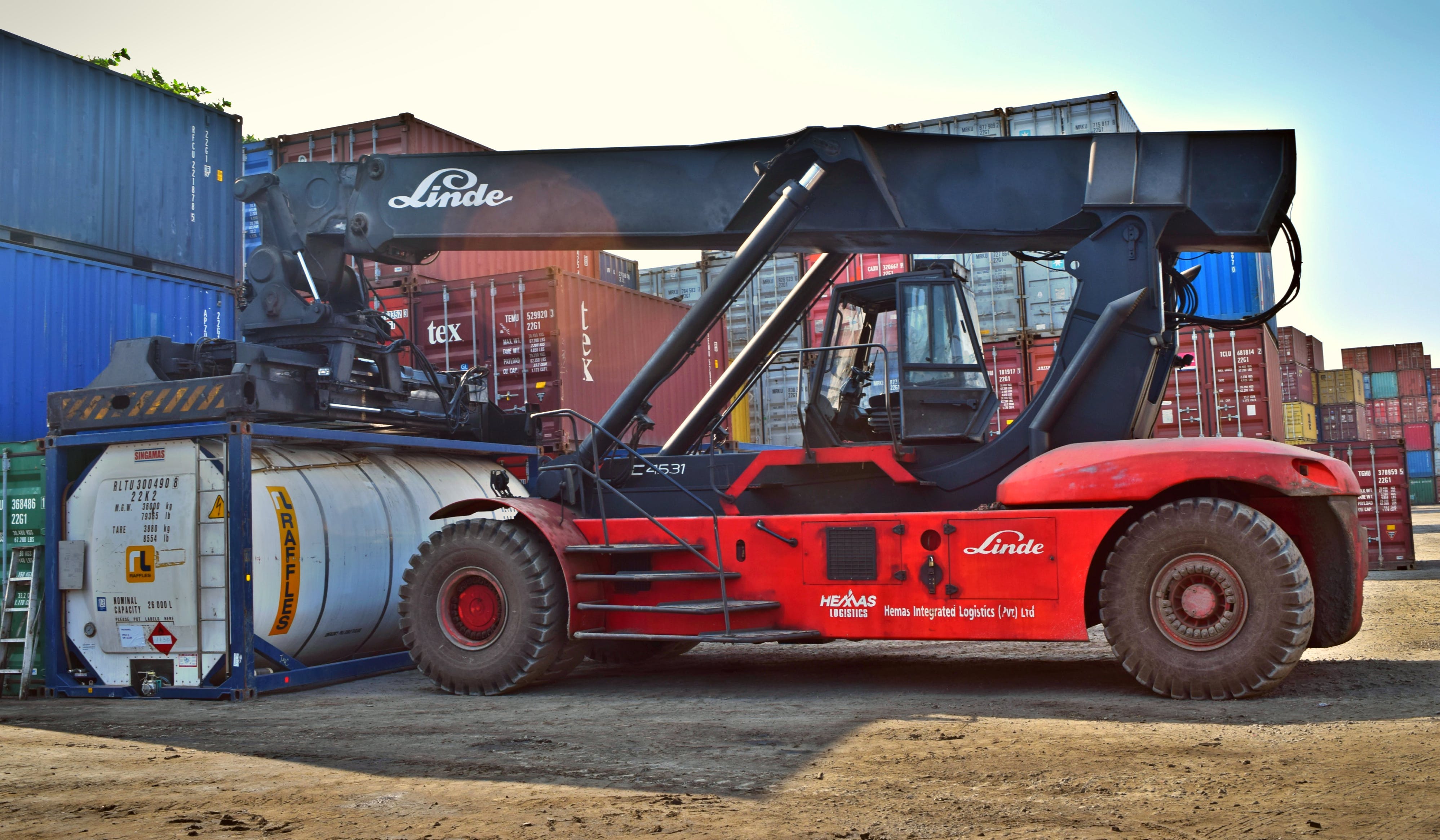10 Ways to Succeed in the Automotive Industry