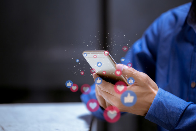 How to Start a Social Media Platform like Facebook & Instagram?