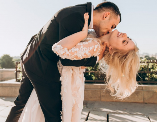 A Guide to Finding and Keeping Your Ideal Relationship