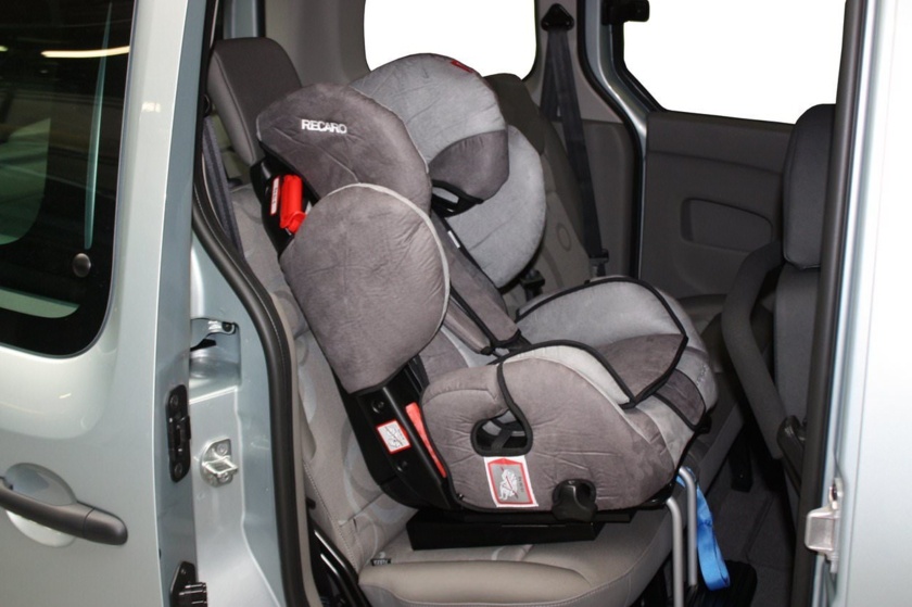 Locating the Best Baby Car Seat For Your Needs