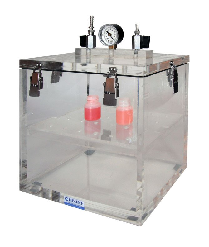 Achieving Optimal Sample Storage with Cleatech's Vacuum Desiccator Cabinets