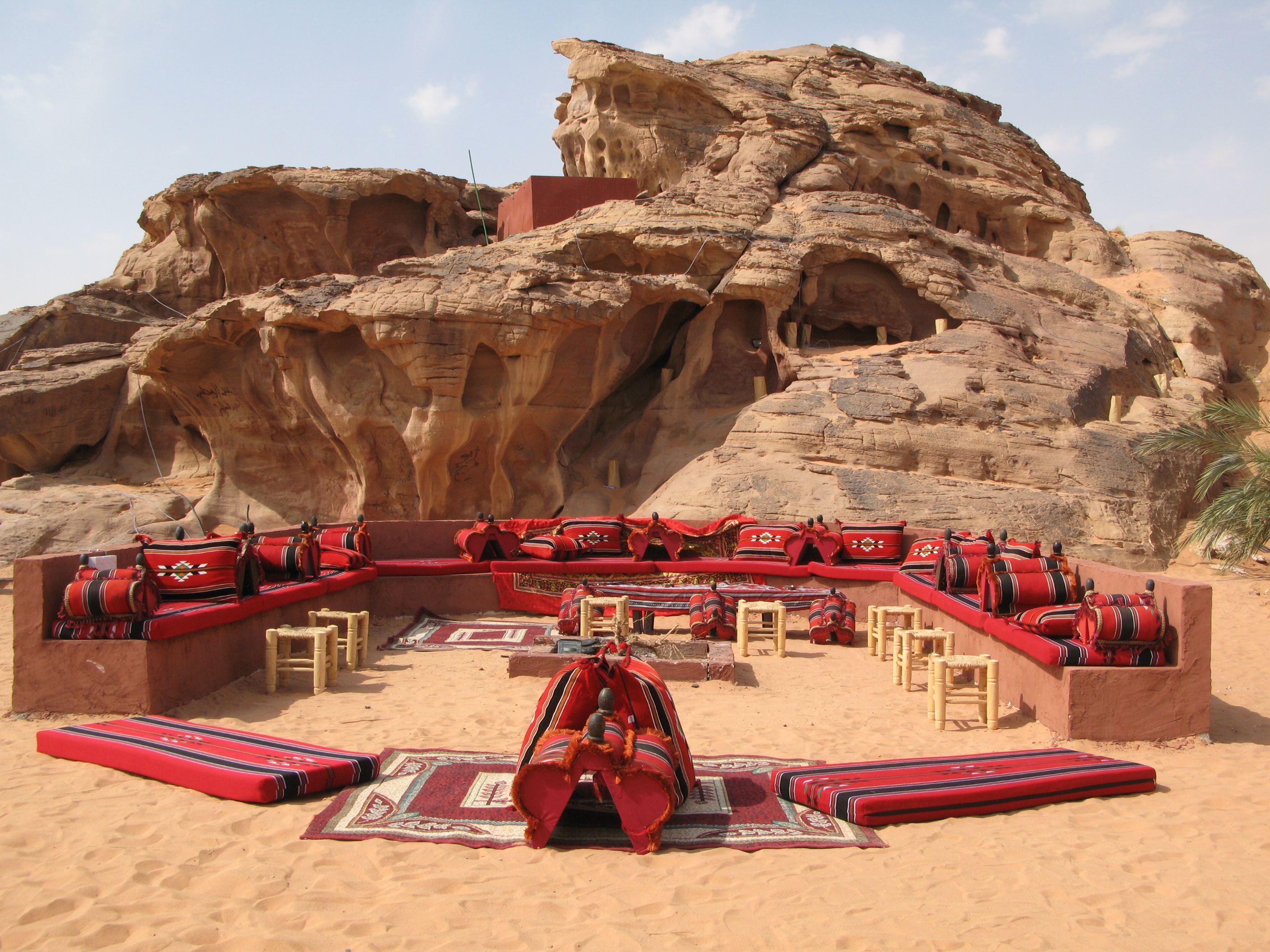 Book Valley of Moon Wadi Rum Tours Packages