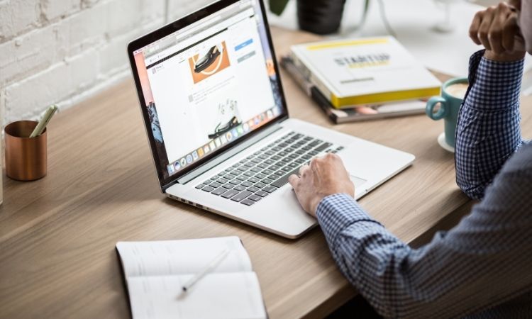 Ways An Entrepreneur Thinks