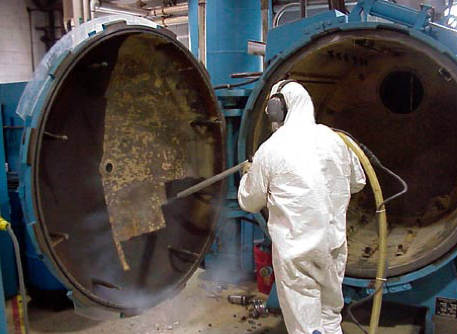 Read Below And Know In What Cases Dry Ice Blasting Used