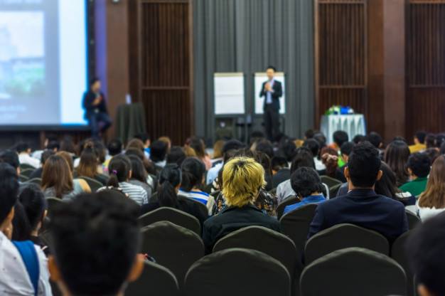 Event scheduling software
