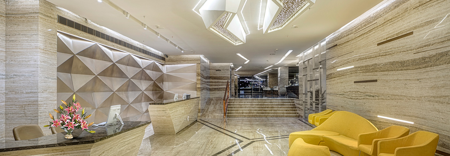 Star hotels near Manyata tech park