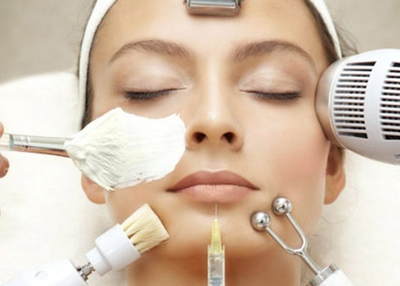 Visit Dr. Parthasarathi’s skin treatment clinic in Bangalore for a celebrity look