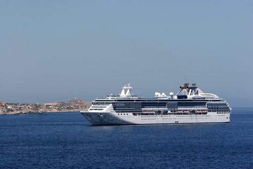 Jalesh Cruise Booking | Akbar Travels