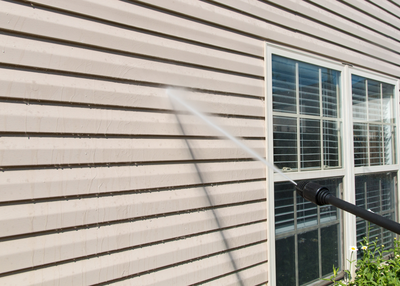 6 Tips To Power Wash Your Siding