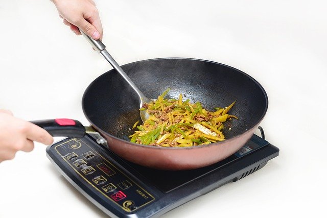 Does induction cooking affect health?