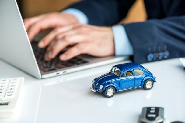 Avail Online DMV Services