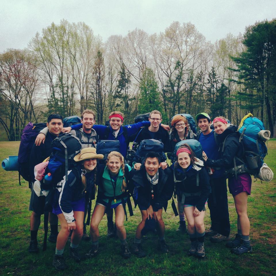 Rachel Tobin Yale and class on Hike