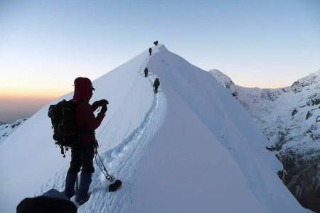 Have A Look into This Write up & Know What Neal Trekking Tour Experts Say
