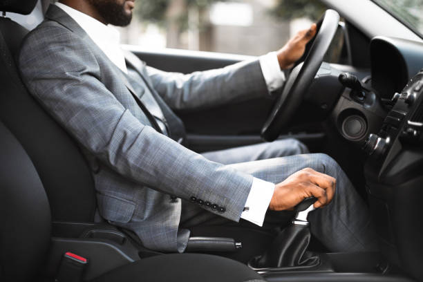 Private Car Service vs. Public Transport - The Professional's Choice