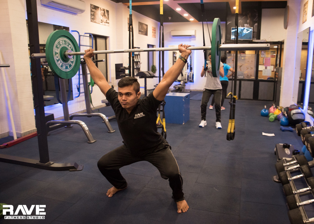 POWERLIFTING TRAINING