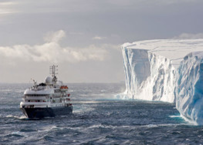 How can Mobile apps Help us to Solve Emergencies at Sea?