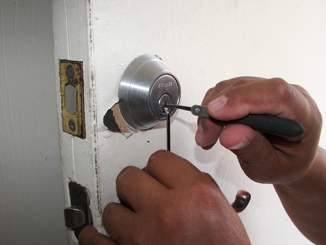 Emergency Locksmith in West London