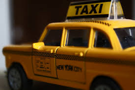 Picking The Proper Taxicab For Your Own Family Outing