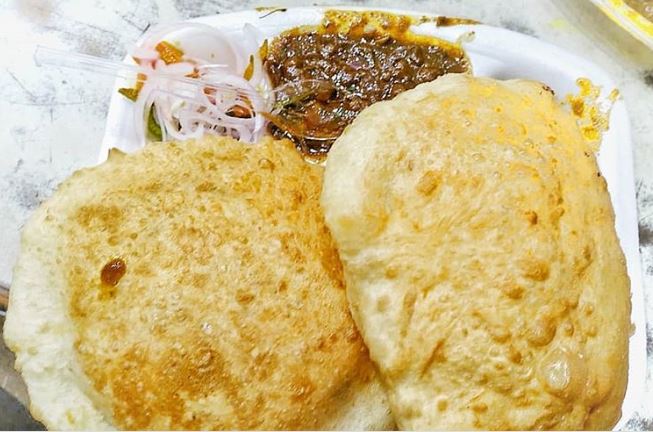10 Best Famous Food of Delhi You Must Try to Quench Food Craving