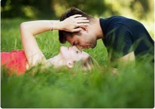 How to keep a relationship strong and happy?