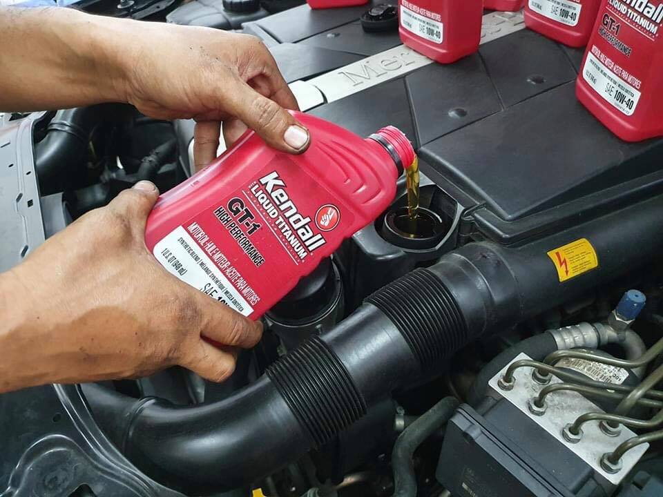 Kendall Motor Oil