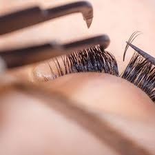 Realities About Eyelashes Extensions Uncovered