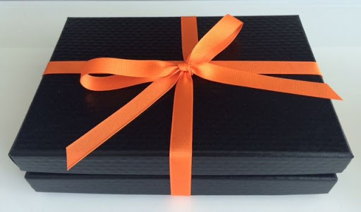 How To Get Improve Your Brand With Custom Gift Boxes
