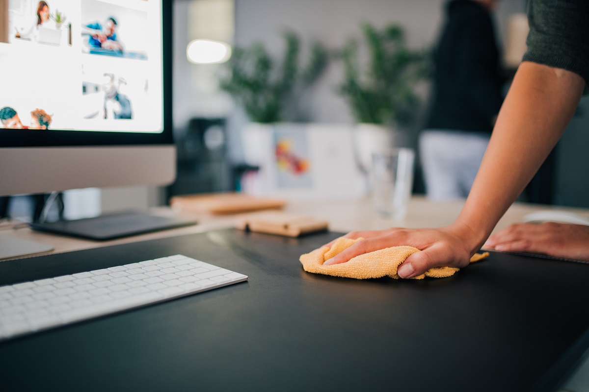 10 Ways a Professional Cleaning Service Benefits Airbnb Hosts