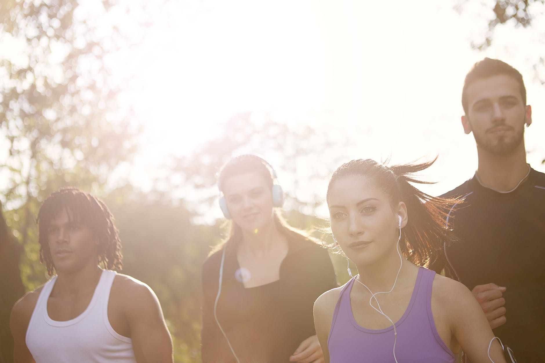 Best Websites to Get Budget-Friendly Headphones for Runners