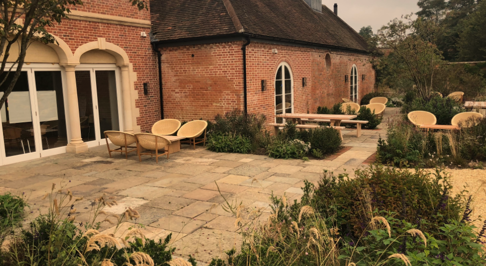 Stone UK: Yorkstone Paving Specialists