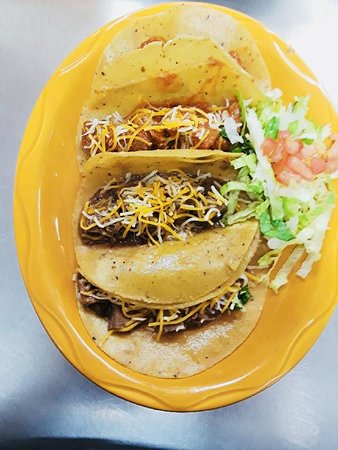 Places that serve Nachos in Albuquerque