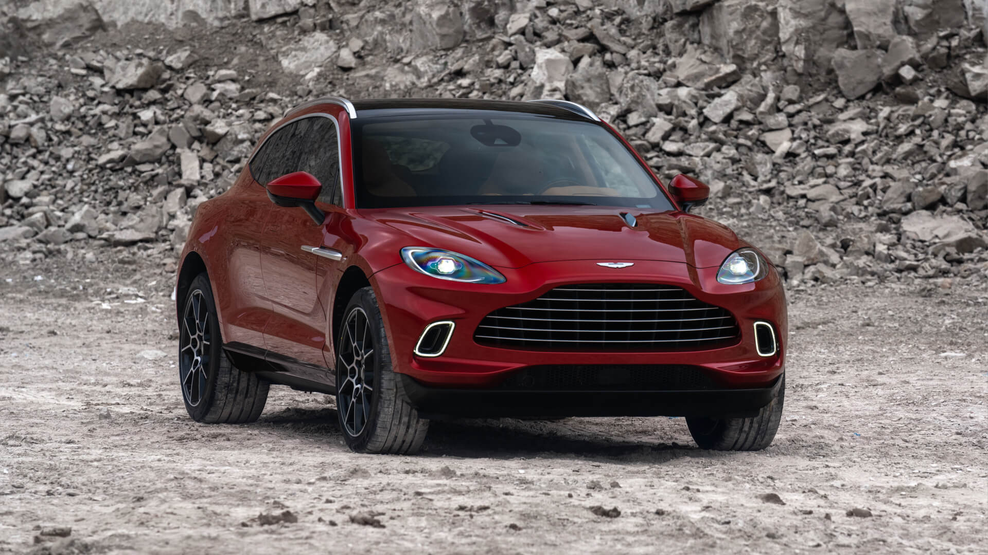 2021 Aston Martin DBX Production-Ready with exciting Performance