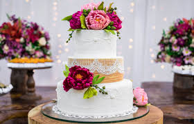 Fabulous wedding cakes designs keep guests dazed for days