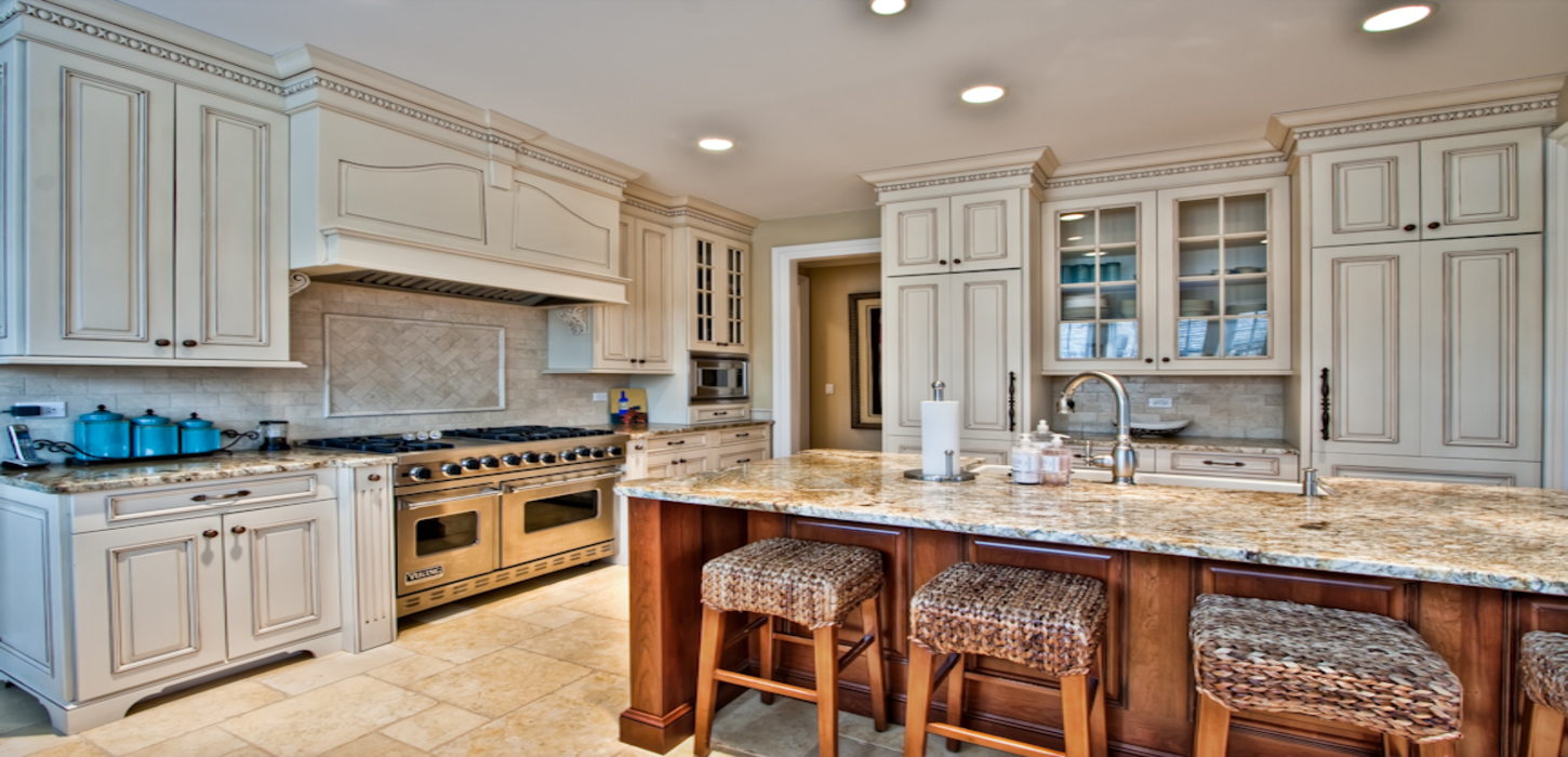 North Shore Custom Kitchens, Illinois offer full kitchen services WANLAND BUILDERS