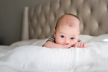 Know The Tips for How To Take care of Crying Baby - Work & Leisure