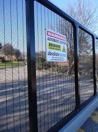 Bifold Gate Leeds | Bi-Folding Gates in Leeds