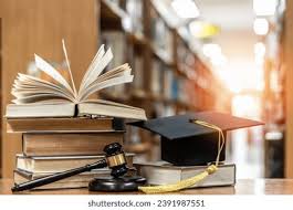 Understand the top factors to choose the best colleges for BA LLB in Lucknow