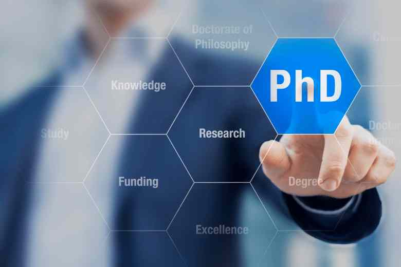 Study at the Top Colleges in UP for PhD in Law