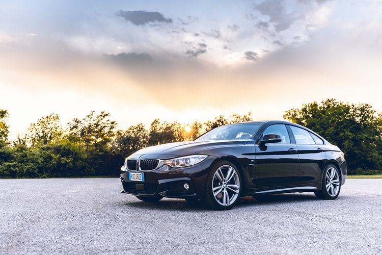 Hire Professional London chauffeur company