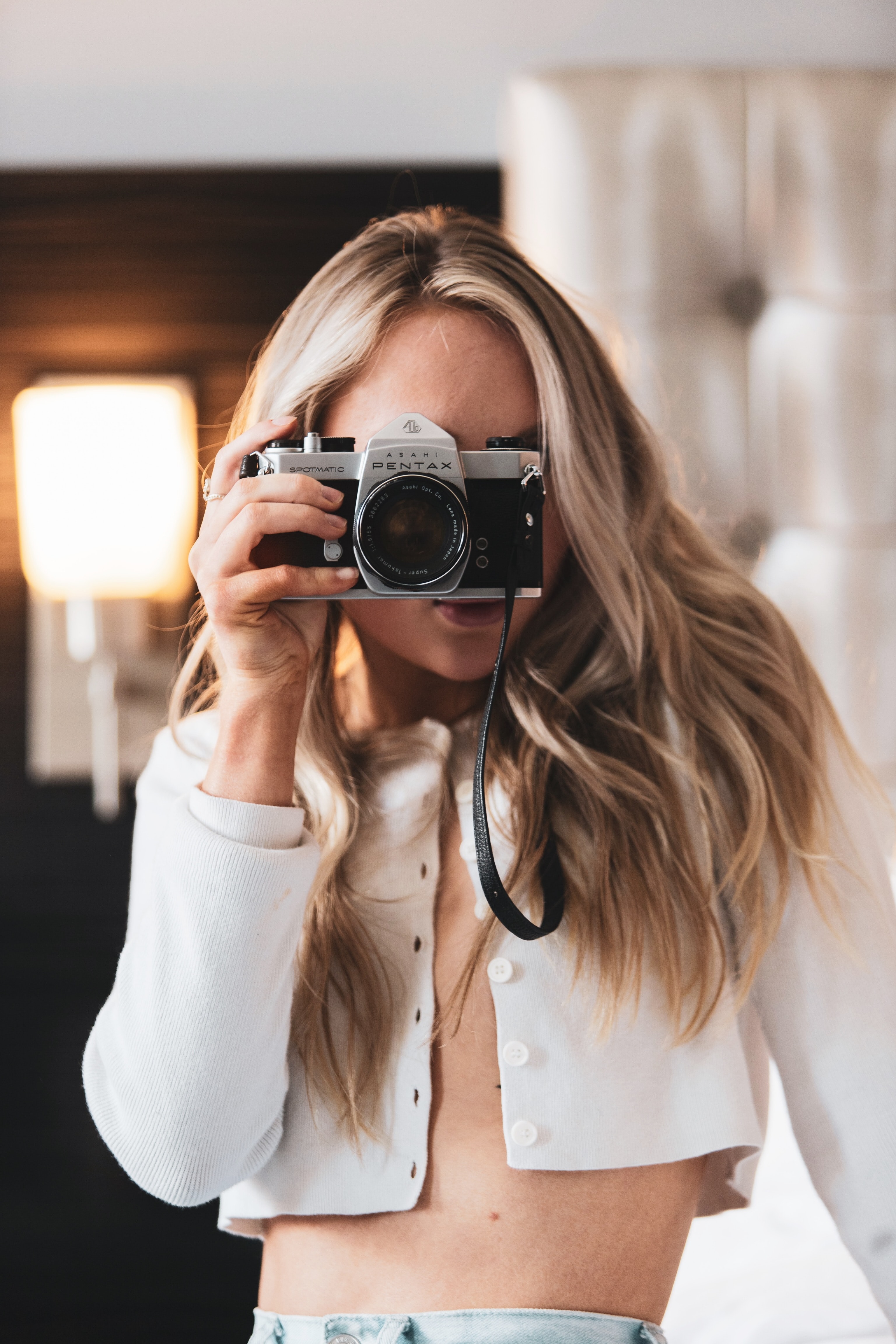 Best Photo Editing Apps to Fix Facial Imperfections